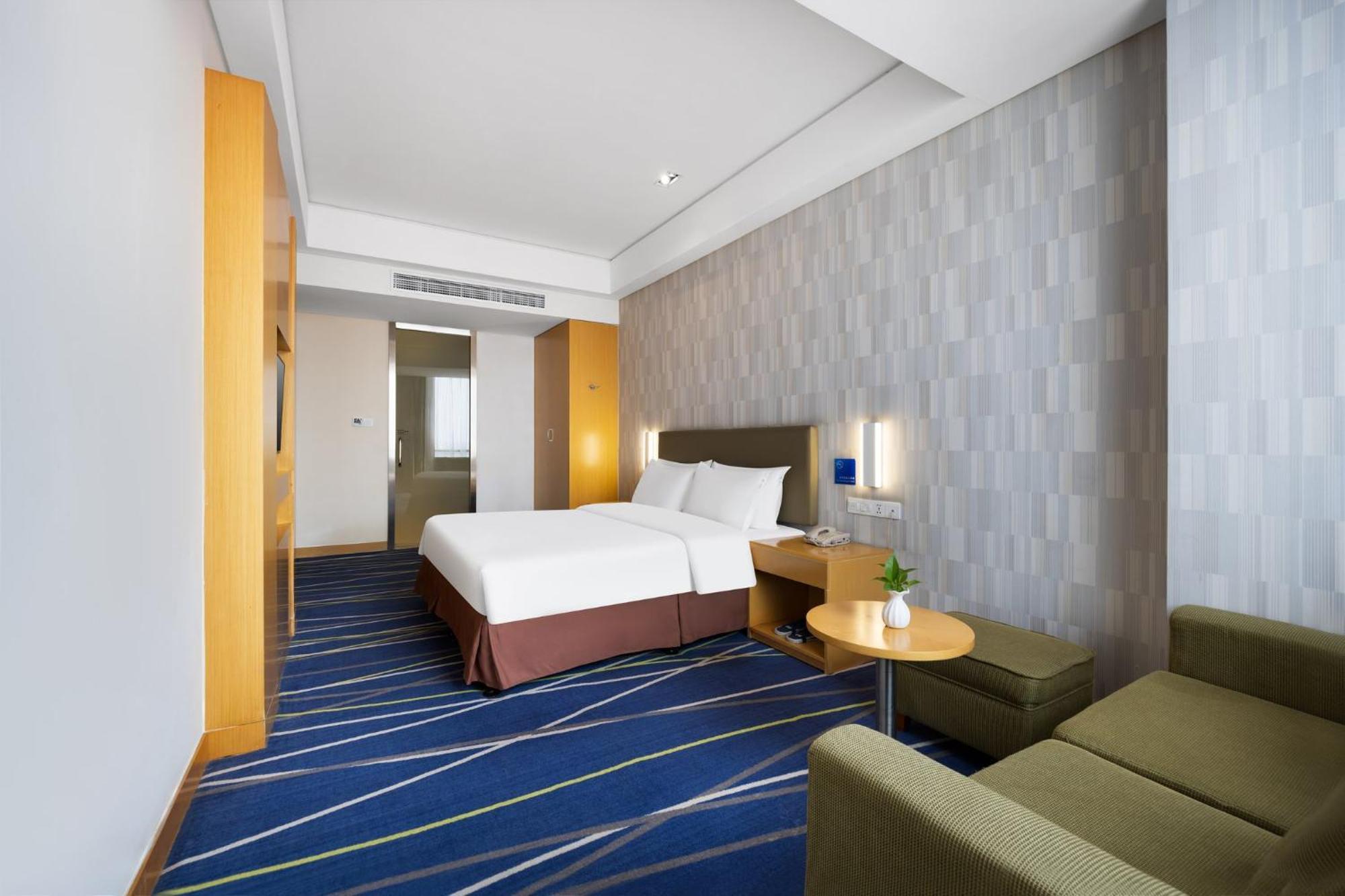 Holiday Inn Express Zhengzhou Airport By Ihg Xinzheng  Zewnętrze zdjęcie