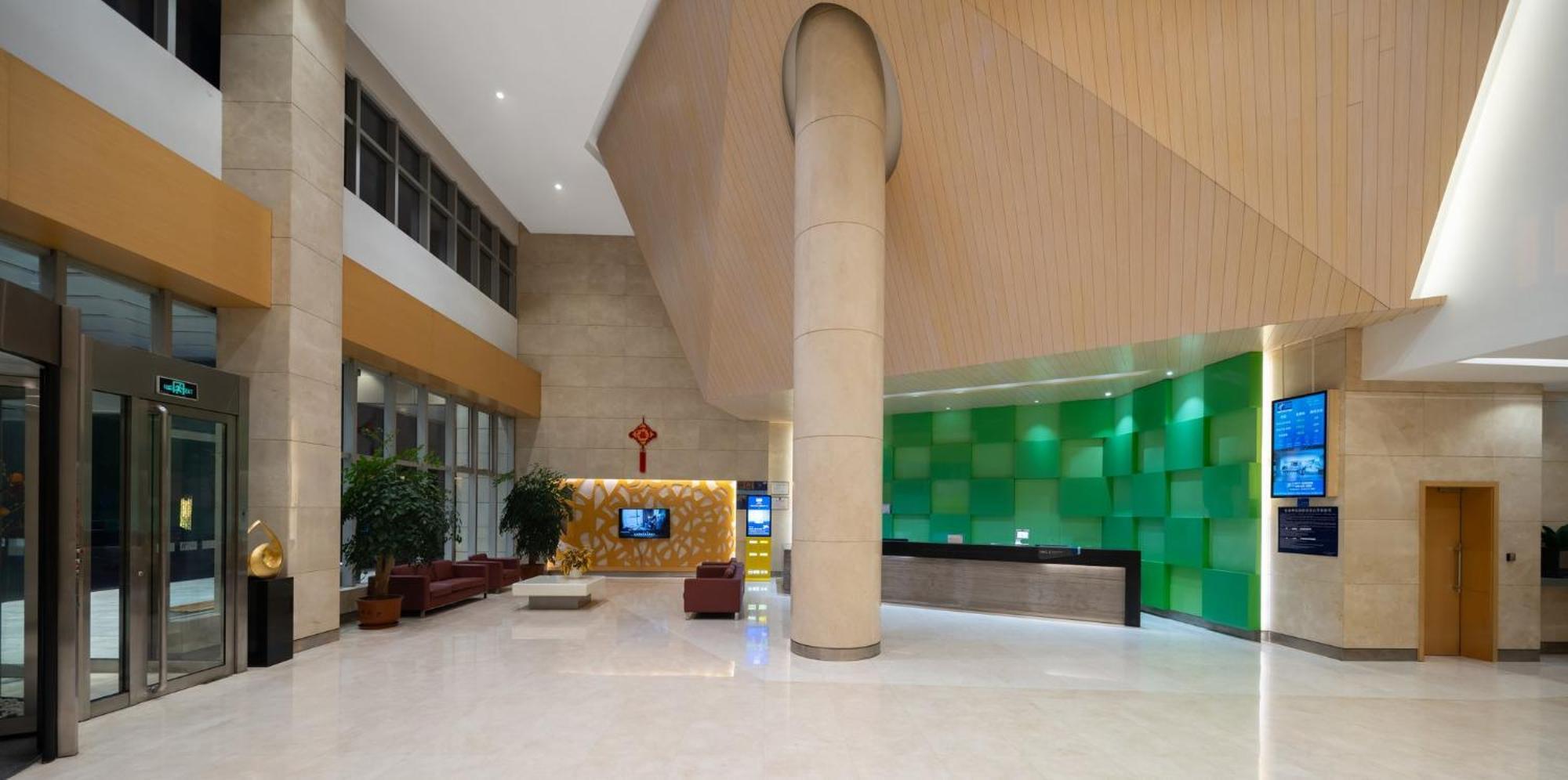 Holiday Inn Express Zhengzhou Airport By Ihg Xinzheng  Zewnętrze zdjęcie